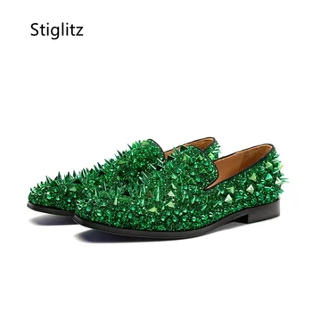 Зелено-сини мъжки обувки с нитове, обувки с шипове, лоферы без закопчалка, обувки за подиум, блестящи ежедневните бизнес модела обувки, пролет